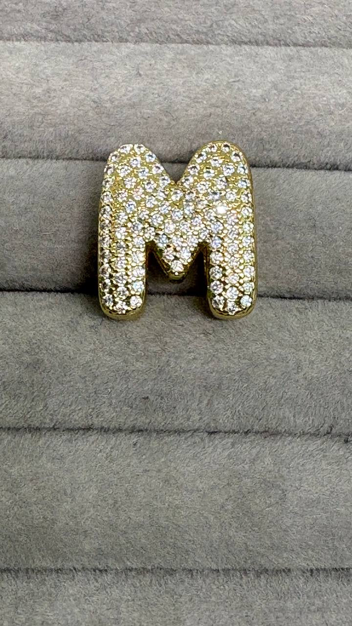 M brillante