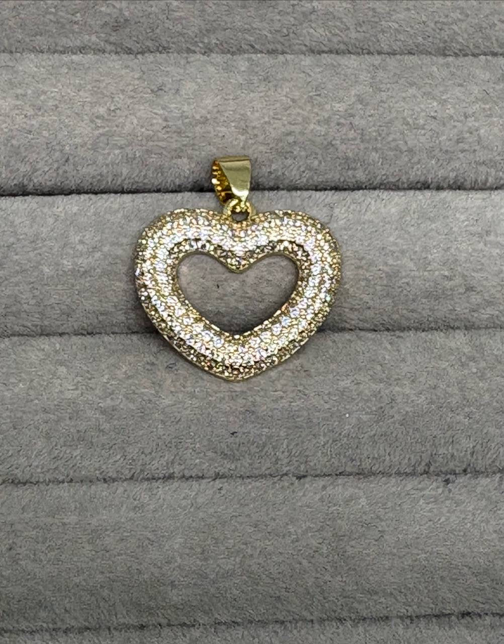 Corazón Inflado con piedras