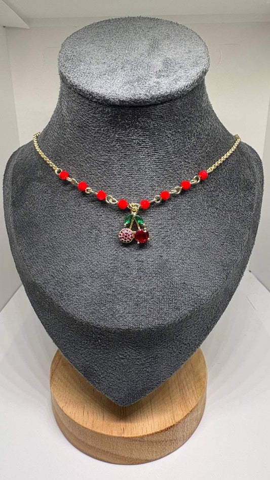 Cereza con Balines rojos