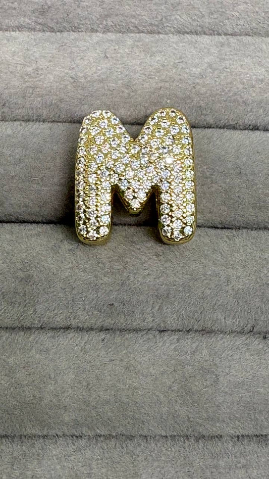 M brillante