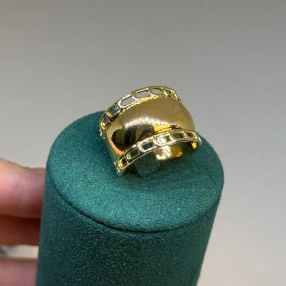 Gota rodeada de anclas