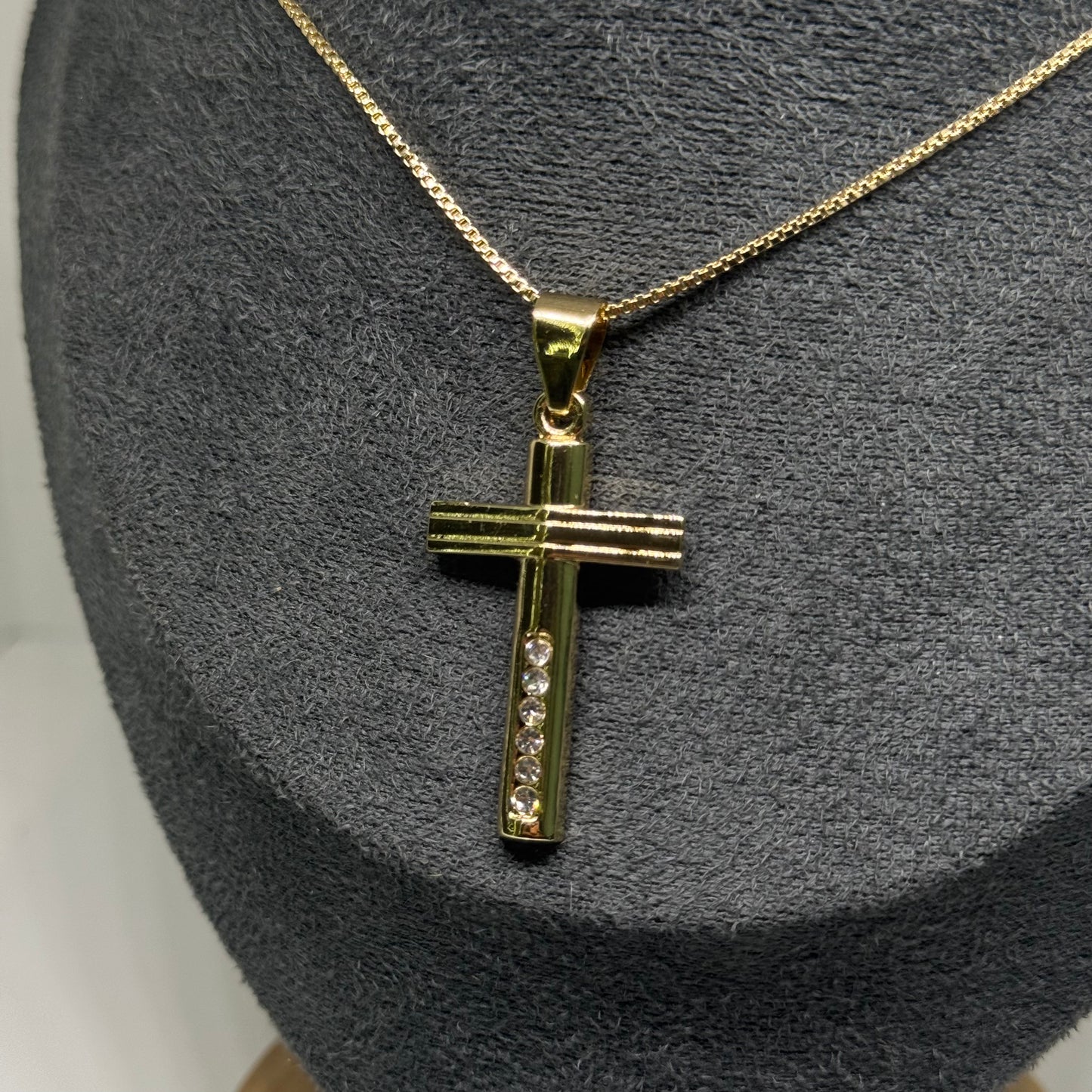 Cruz 6 Diamantes